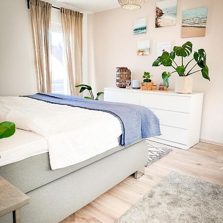 Schoenes Modernes Einfamilienhaus Fuer 1 Bis 6 Personen Rimpar 외부 사진